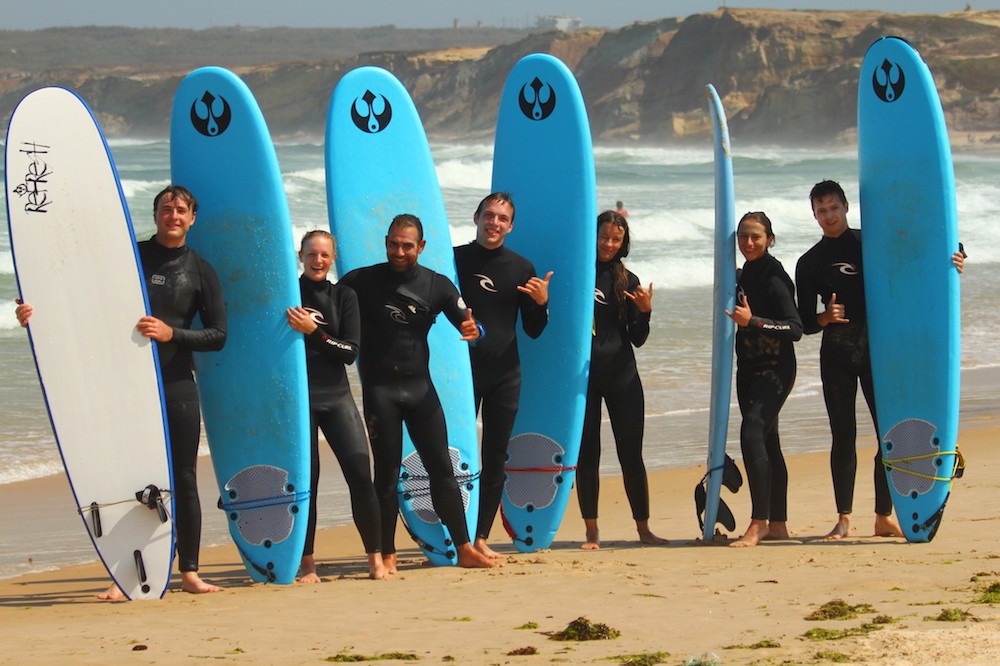 surf school and lessons with bed breakfast in Peniche . surfboards rentals also available